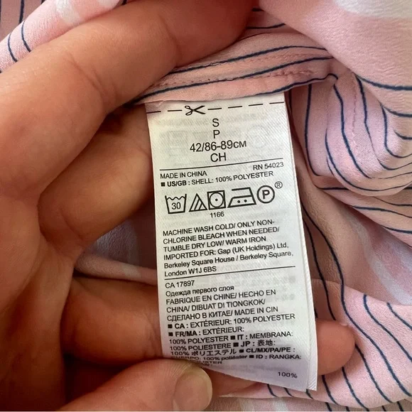 {Banana Republic} Pink and Blue Striped Button Down Shirt - Picture 6 of 7